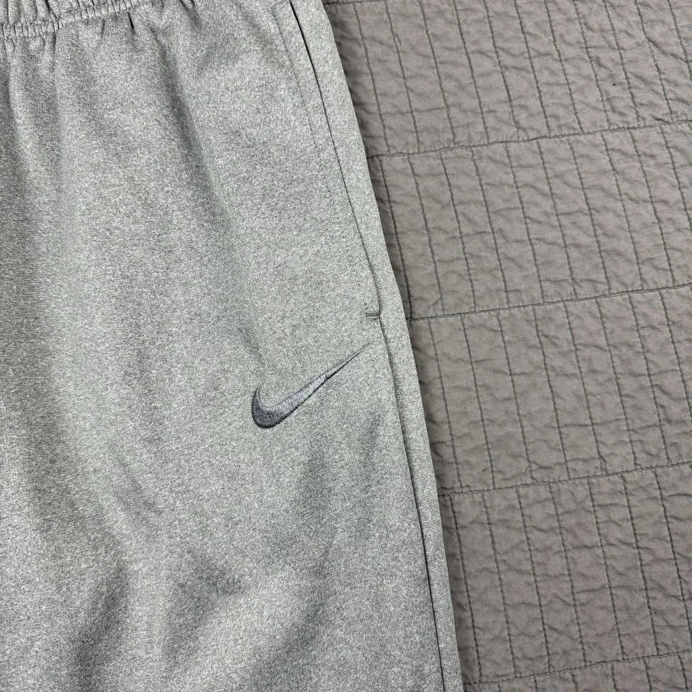 Nike Jogger Sweatpants Men's Large Gray‎ Therma Fit Workout Gym Swoosh Active